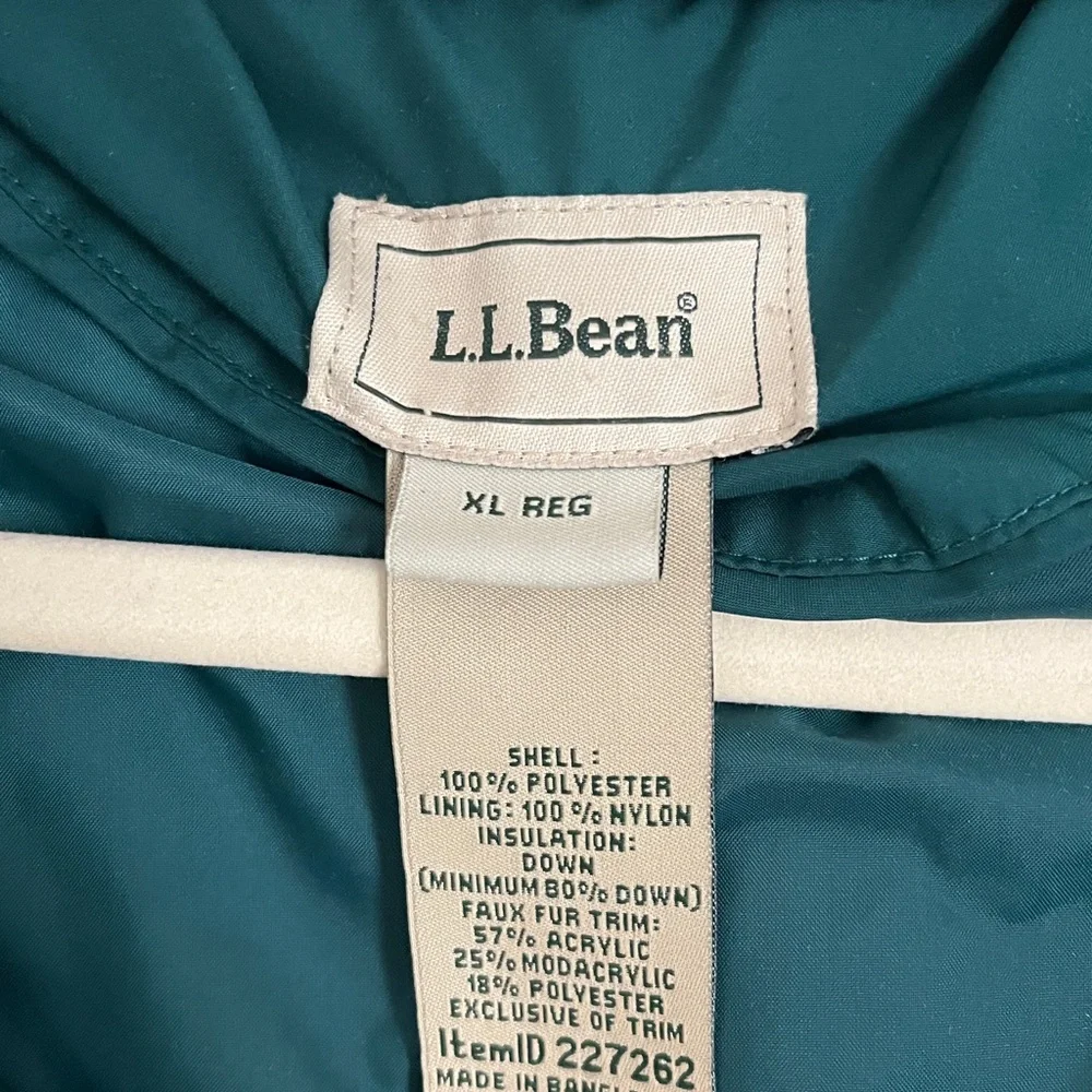 LL Bean Women's Ultrawarm Down Coat "Spruce" / Teal - Picture 2 of 6